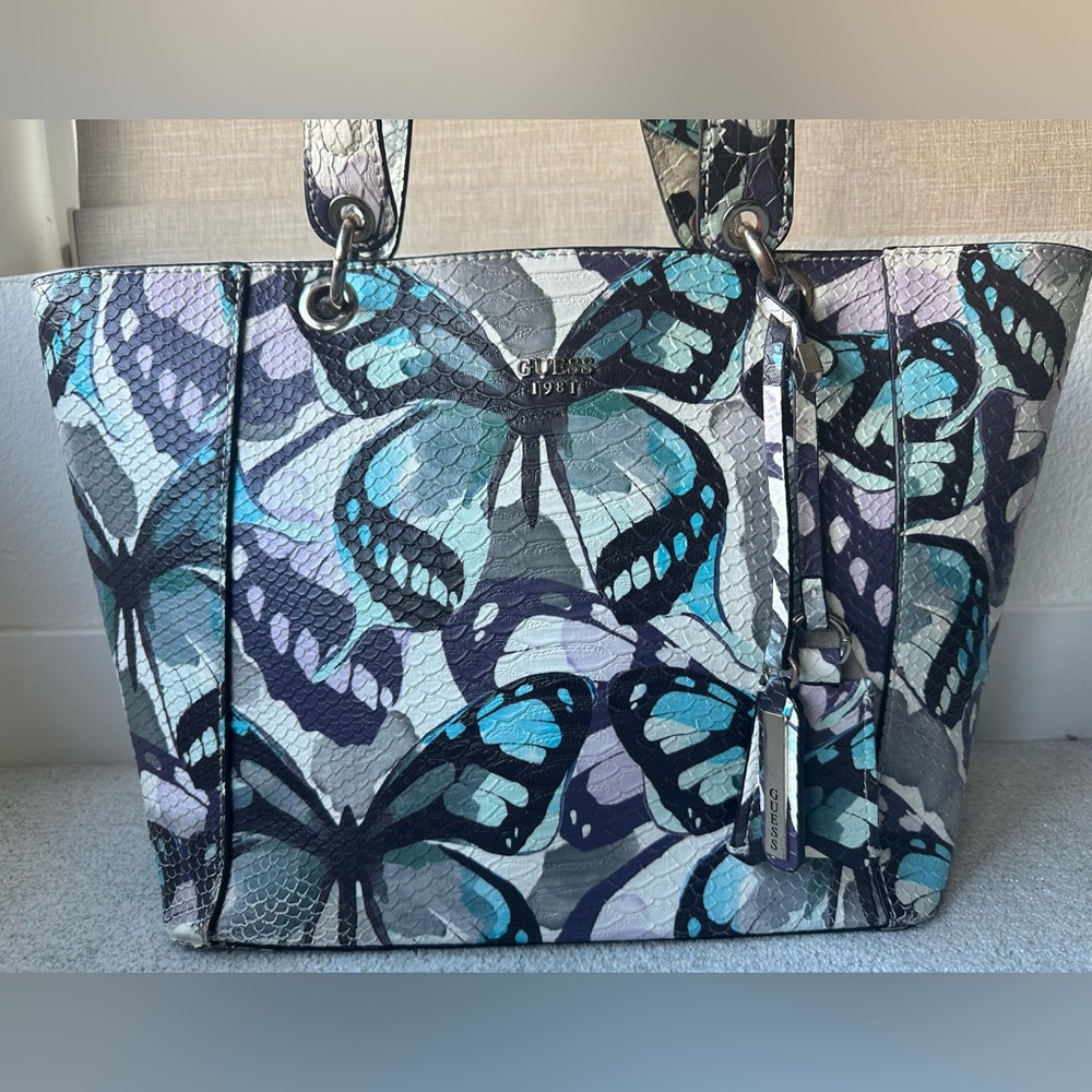 Guess bag